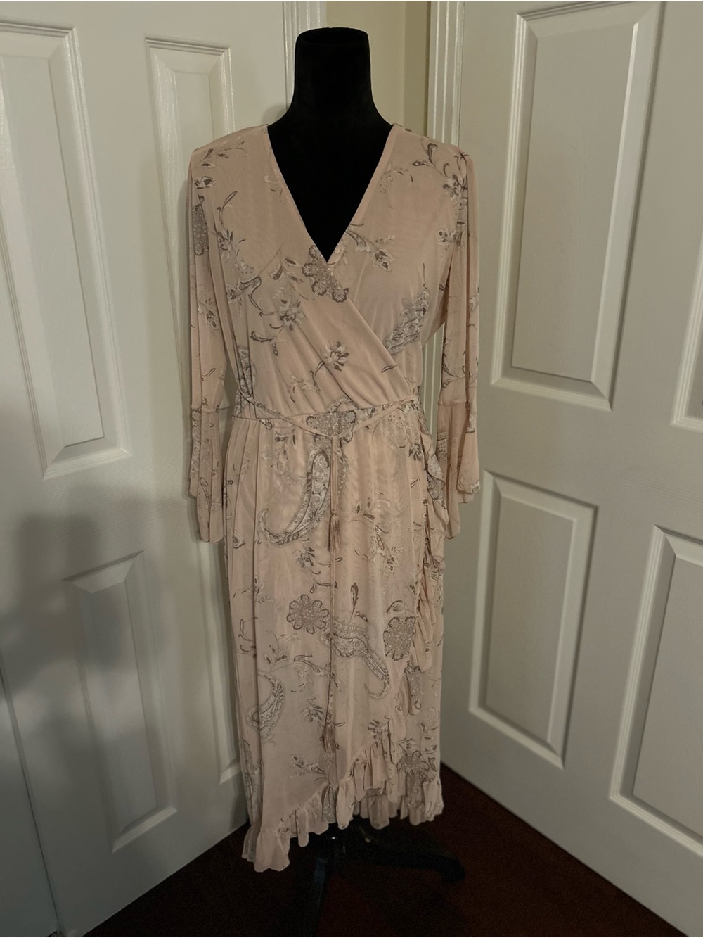 Versona Blush Floral Wrap Maxi Dress